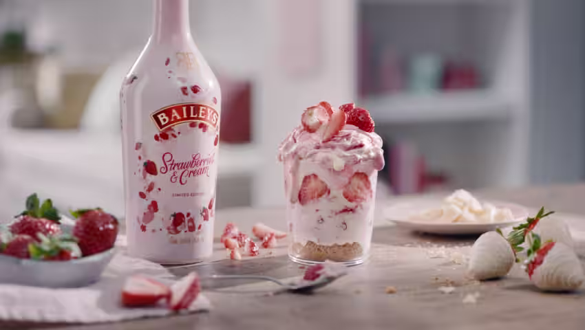 Tortino fragole e panna listing image